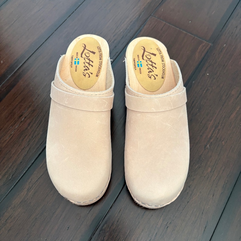 Lotta From Stockholm Low Slip-on Clogs - Size 37 Oatmeal Nubuck